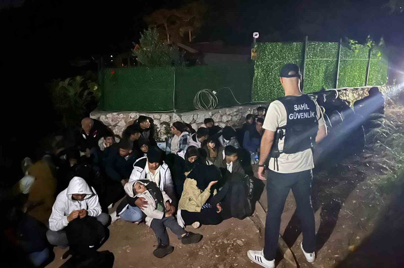 Fethiye’de 17’si çocuk 36 düzensiz göçmen yakalandı
