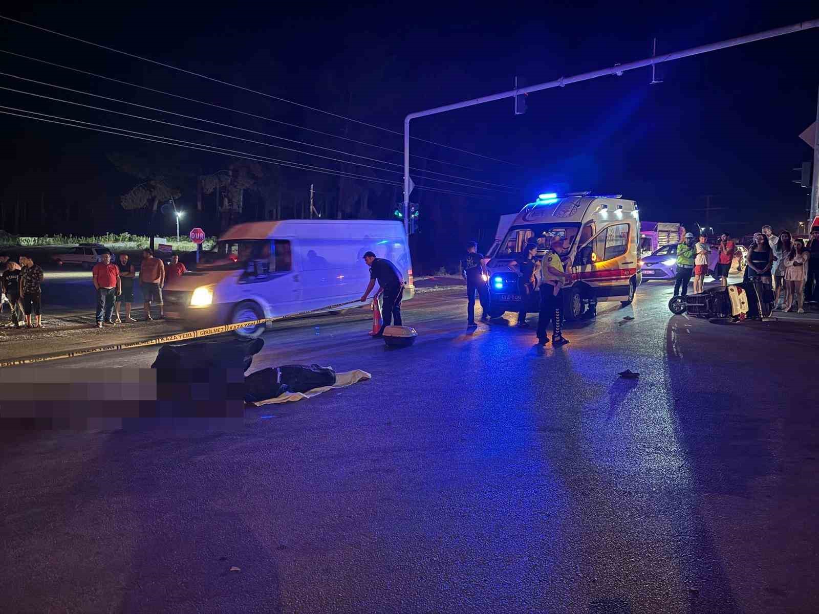 Tırla çarpışan motosiklet sürücüsü hayatını kaybetti