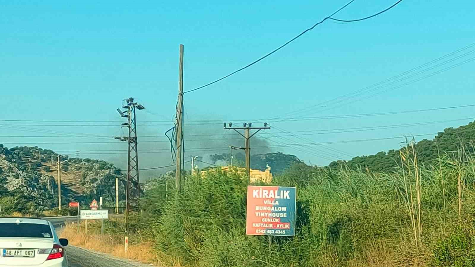 Muğla’nın Ortaca İlçesi Sarıgerme Mahallesi’nde orman yangını