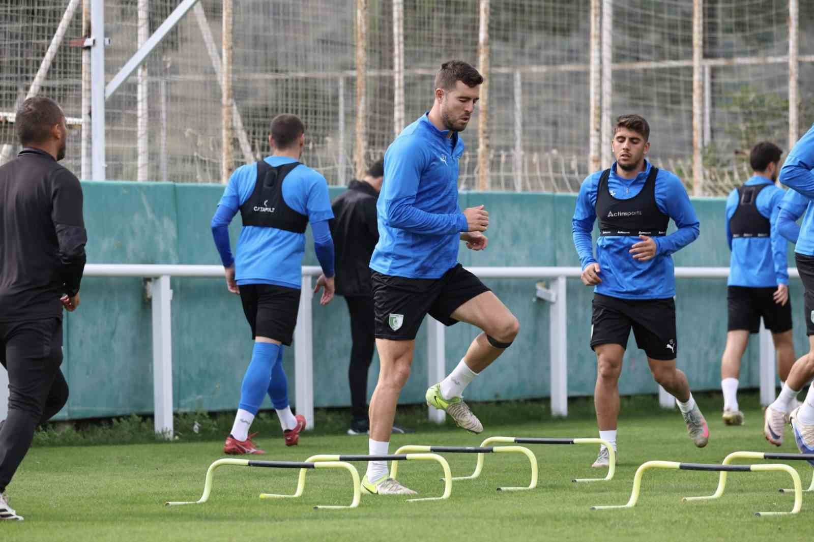 Bodrum FK liderlik için Ümraniyespor deplasmanında