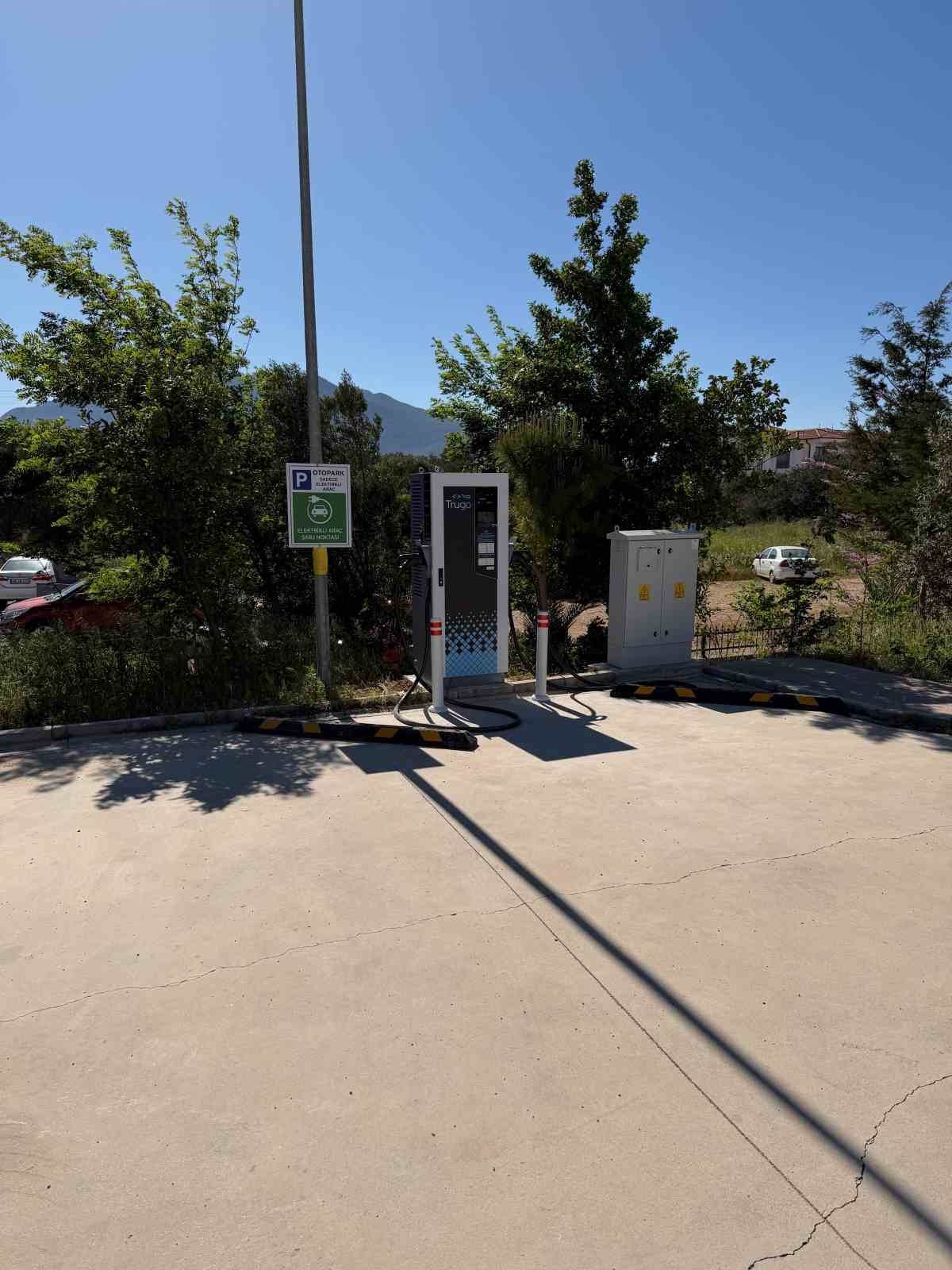 Datça Devlet Hastanesi’nde elektrikli araç şarj dönemi başladı