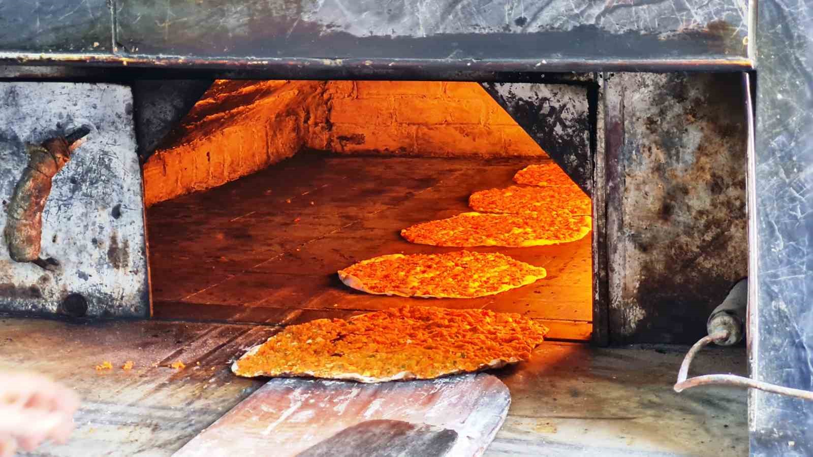 Bodrumlu turizmciler: “Bodrum’u lahmacun fiyatına endekslemek haksızlık”