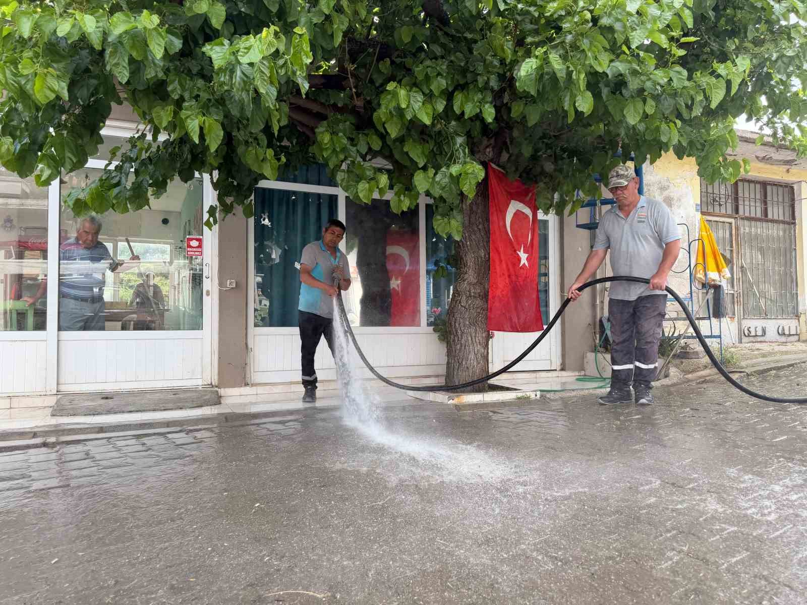 Marmaris Belediyesi’nden sezon öncesi temizlik