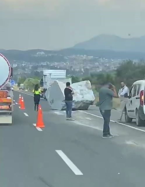 Karayolunda facianın eşiğinden dönüldü
