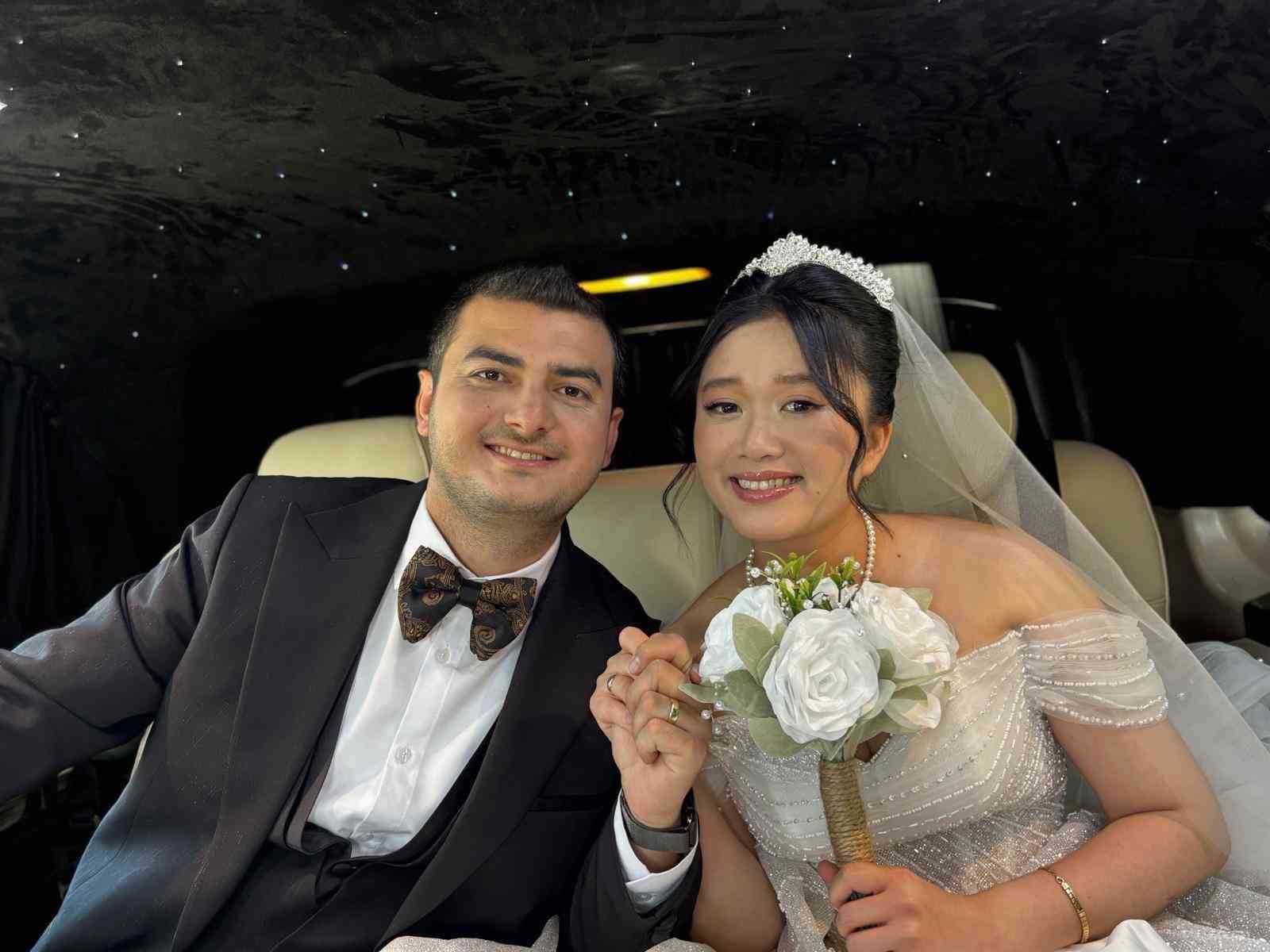 Menteşe’den Vietnam’a uzanan aşk mutlulukla taçlandı