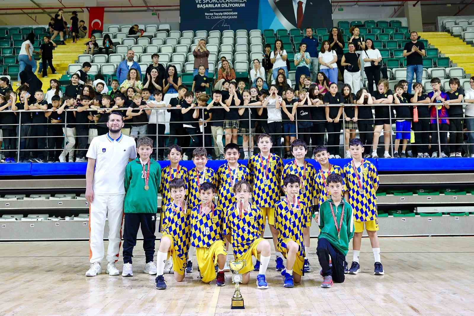 MTK Koleji’nde spor ve sanata yapılan yatırımlar başarıyla taçlanıyor