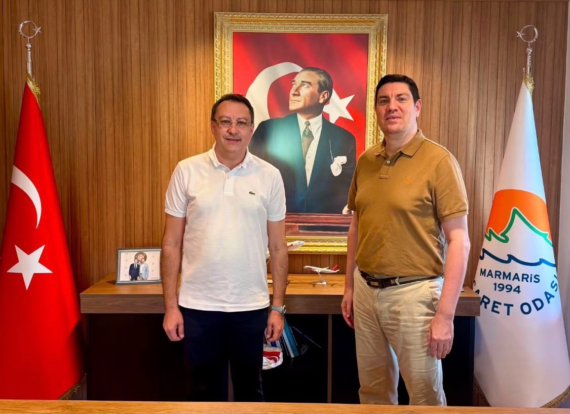 Denizden turist akını Marmaris’te kruvaziyer bereketi yaşanıyor
