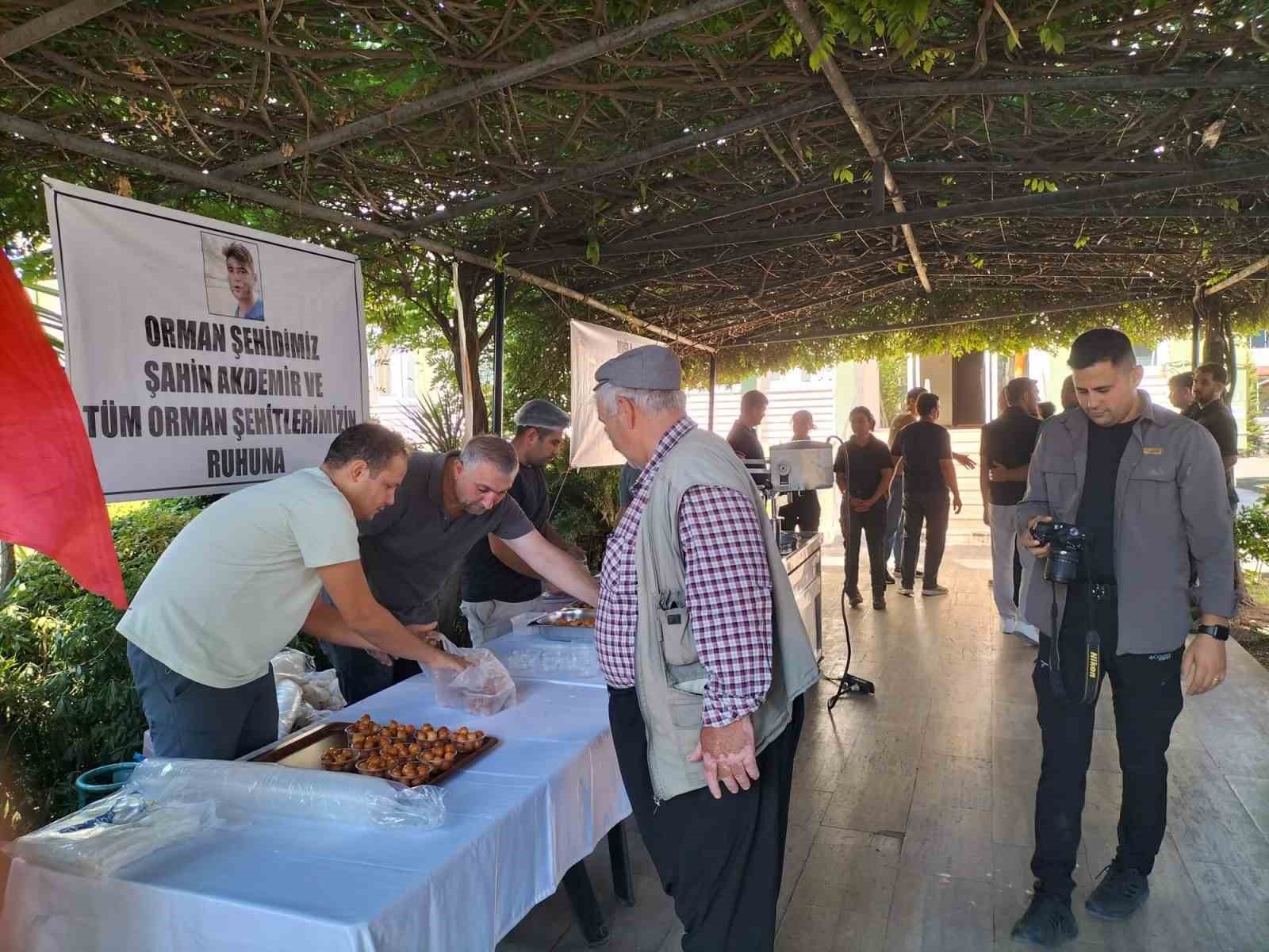 Köyceğiz’de orman şehidi Akdemir, lokma hayrı ile anıldı