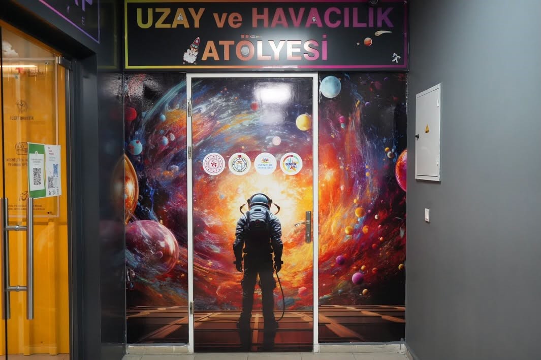 Muğla Gençlik Merkezi uzay ve havacılık atölyesi kapılarını açıyor