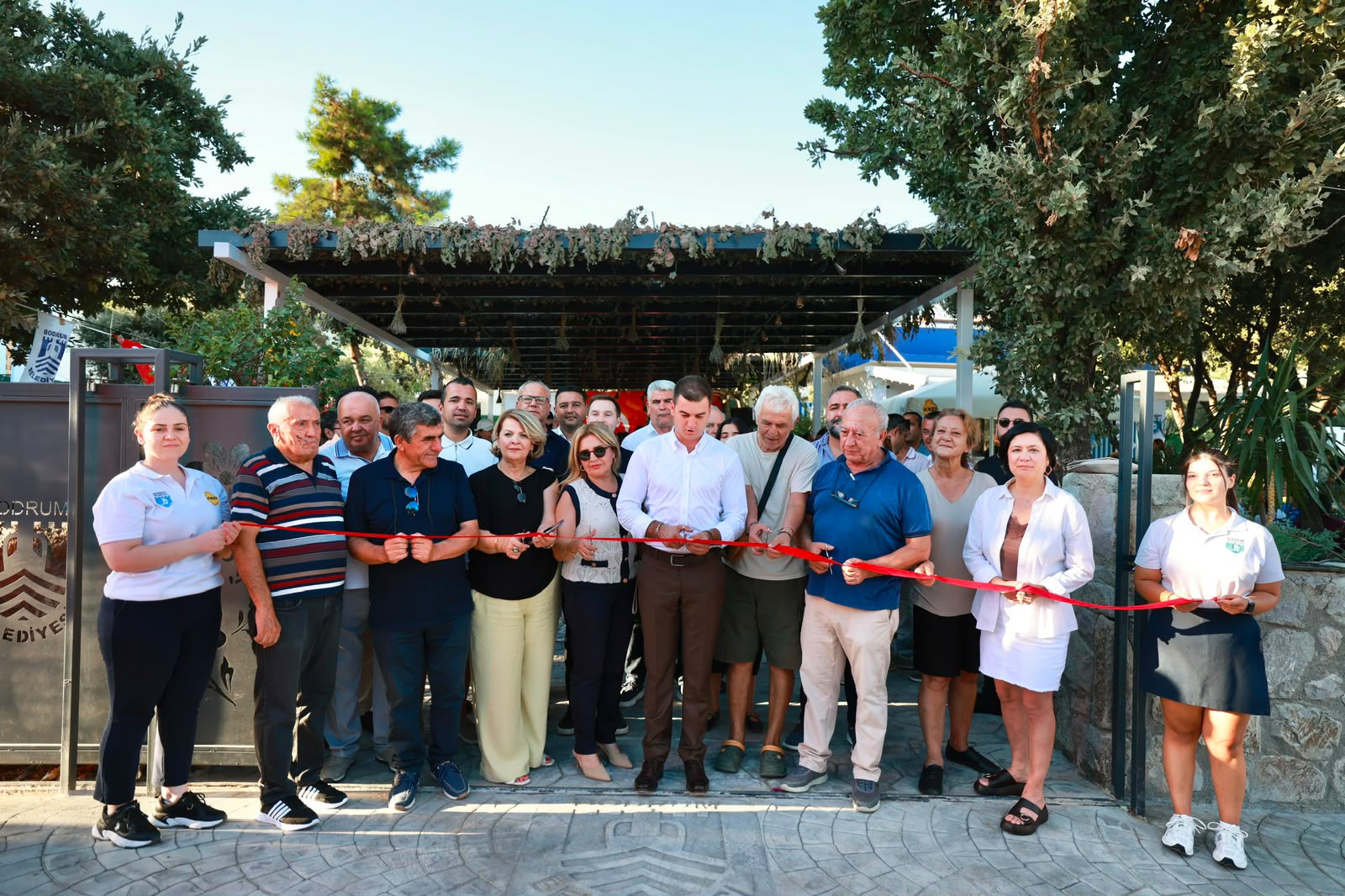 Bodrum Belediyesi emeklileri unutmadı