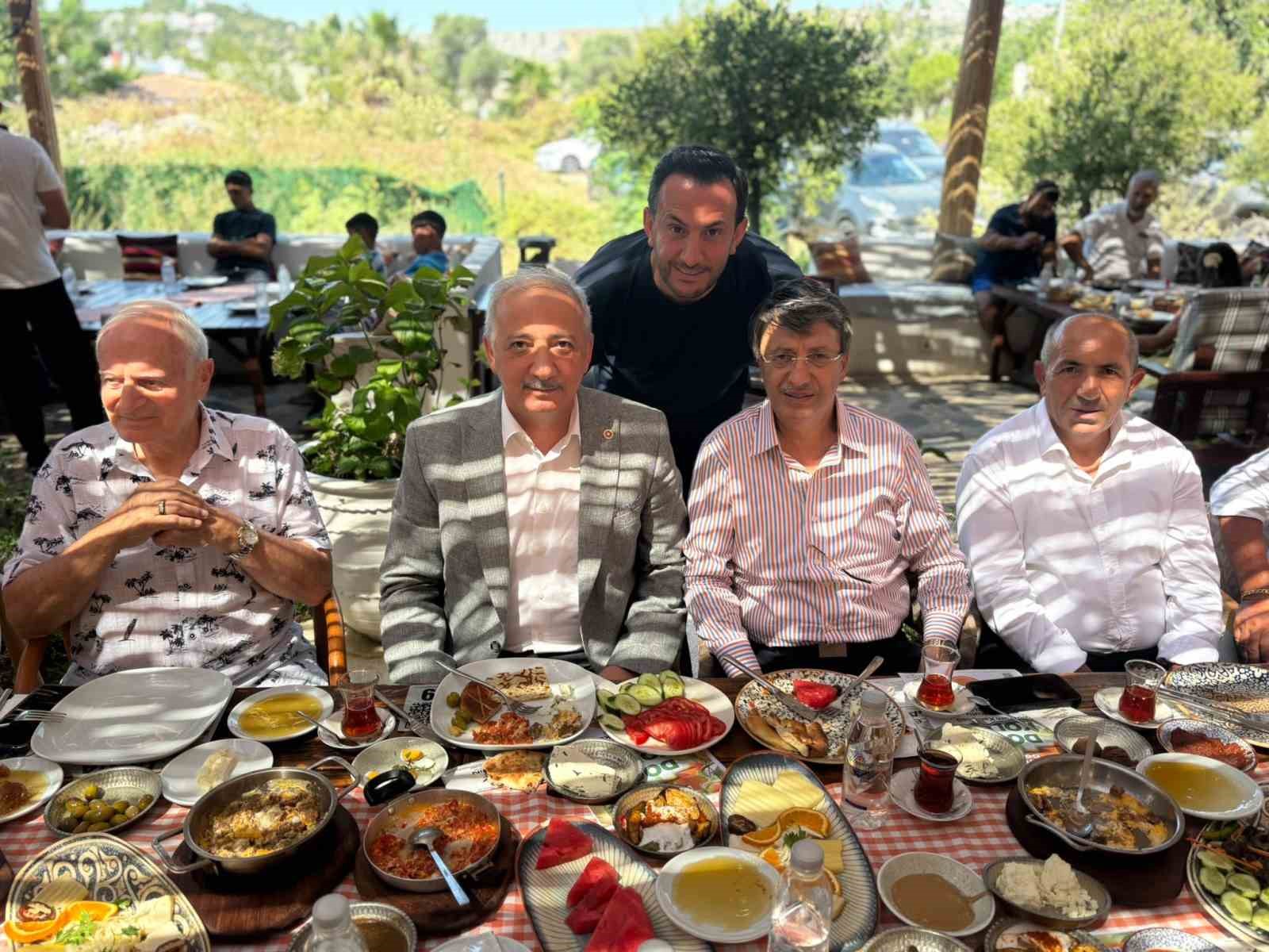 Bodrum’daki Vanlıların tek talebi: “Direkt uçuş”