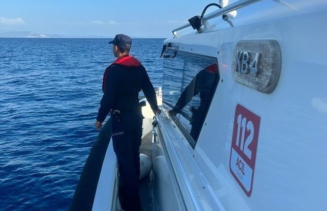 Datça’da bir şahsı deniz kaplumbağasının ısırdığı iddiası