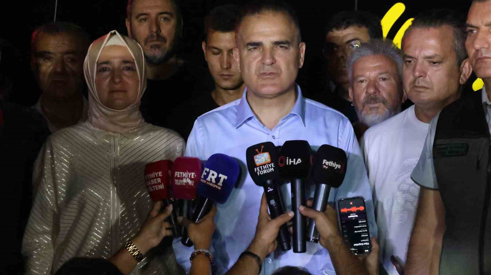 Fethiye’deki orman yangınında 16 huzurevi sakini dumandan etkilendi