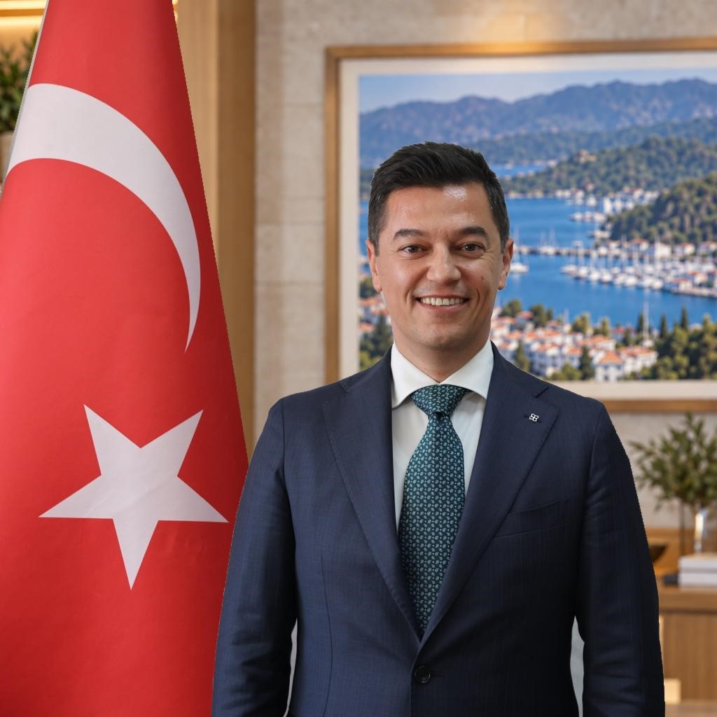 Başkan Ünlü: “Cumhuriyetimizi gelecek nesillere aktarmak hepimizin ortak sorumluluğudur”