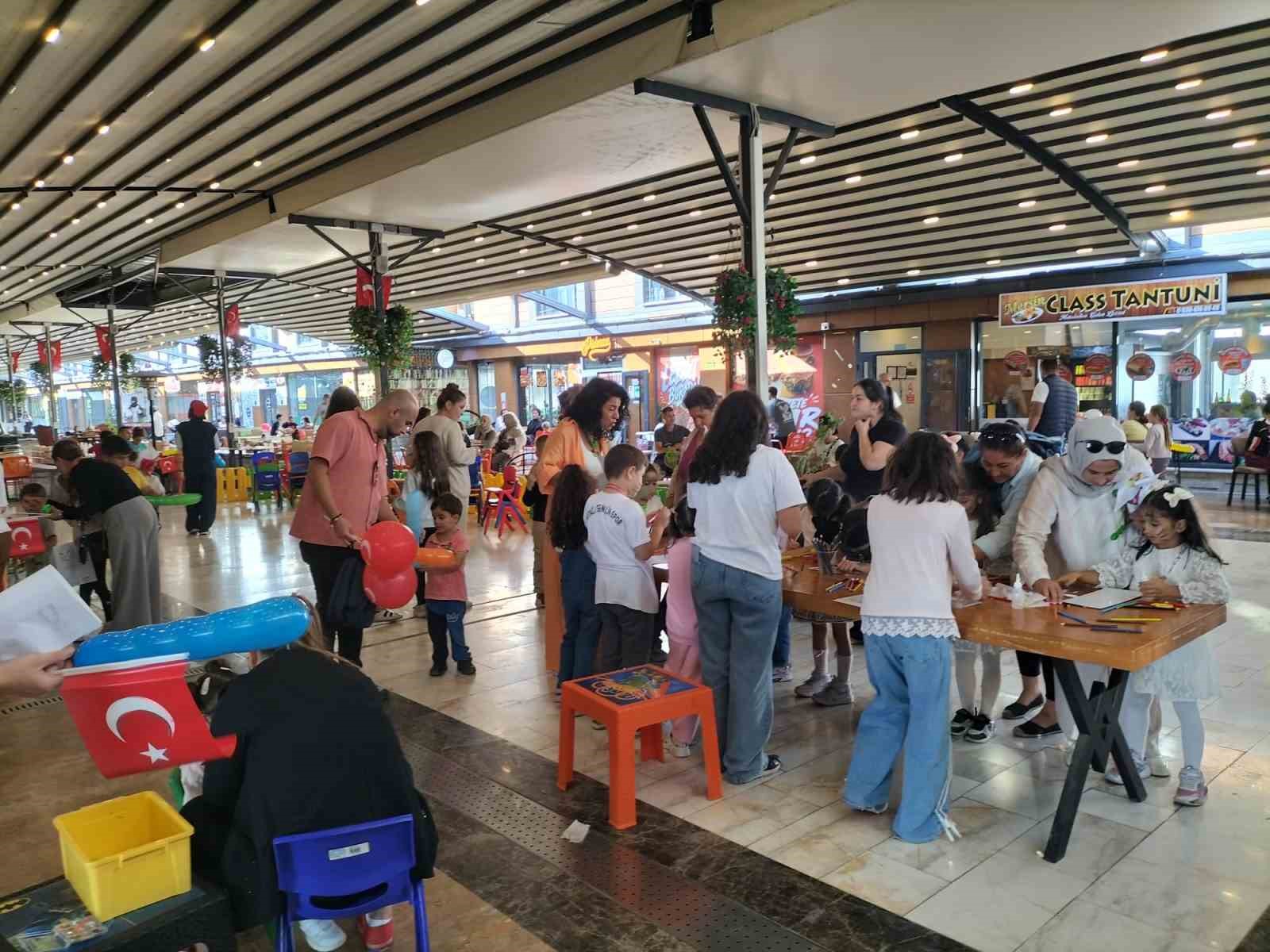 Köyceğizli çocuklar etkinliklerde gönüllerince eğlendi