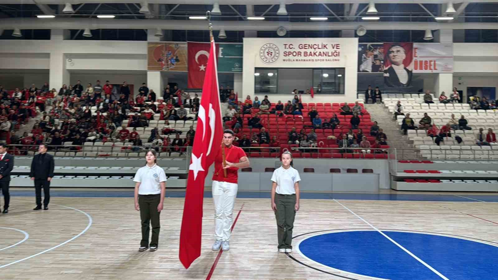 Marmaris’te Cumhuriyet’in 103. yılı coşkusu