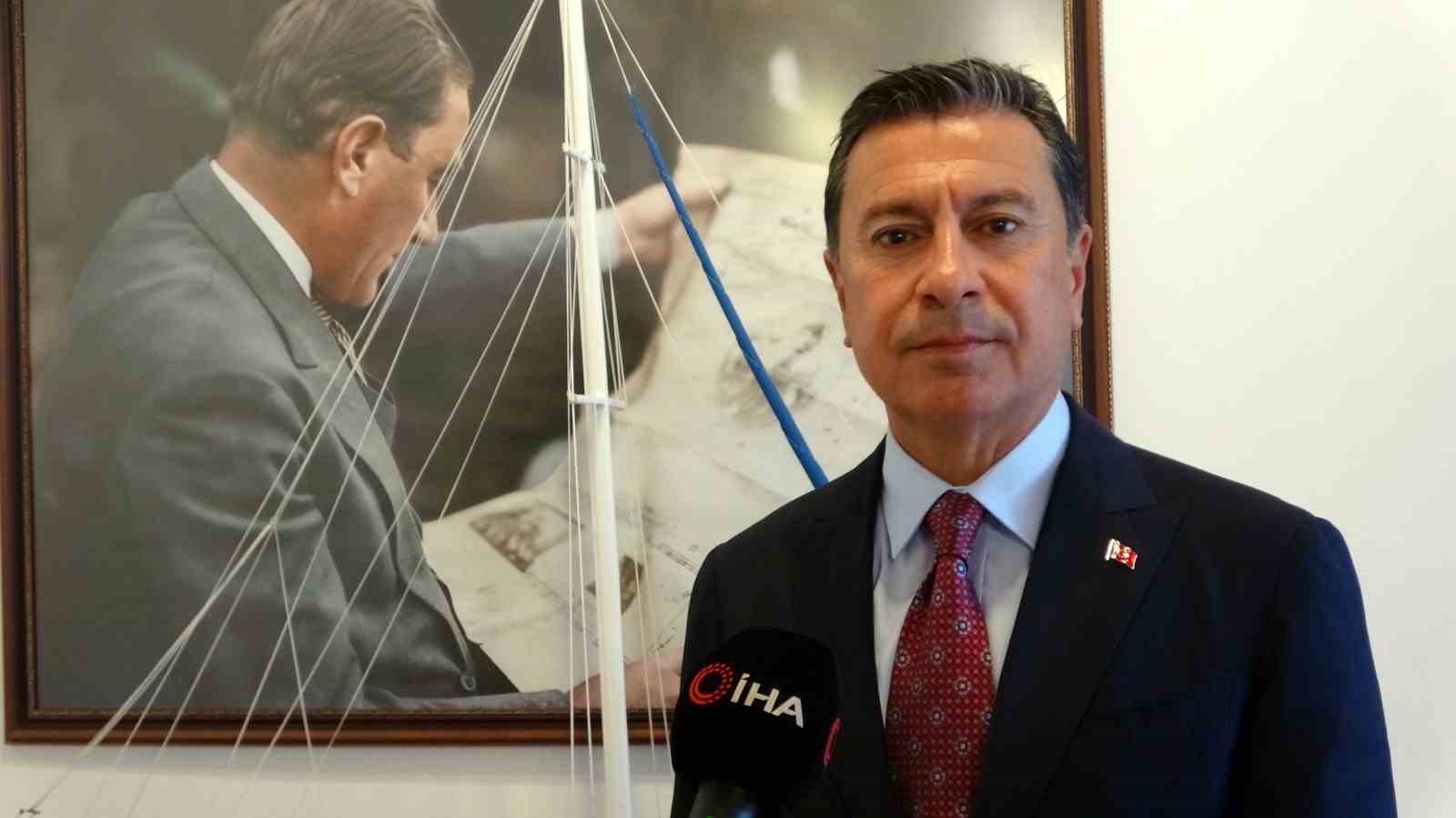 Muğla Büyükşehir Belediye Başkanı Aras CHP’den istifa etti